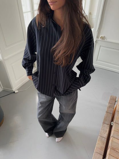 Miki striped shirt with open back - Navy