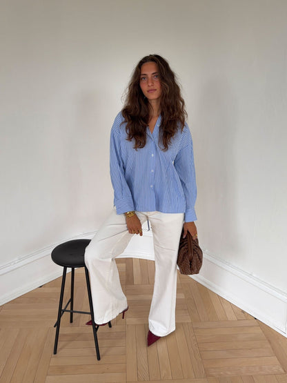 Vicka striped shirt with open back - Light blue/white